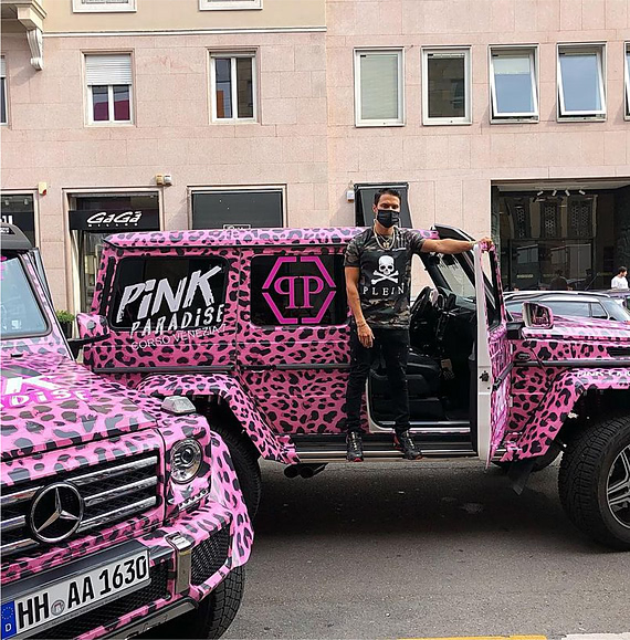 Коллаборация Monopoly с Philipp Plein
