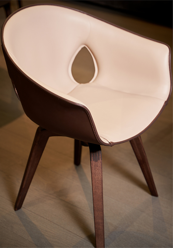 Poltrona frau ginger chair фото