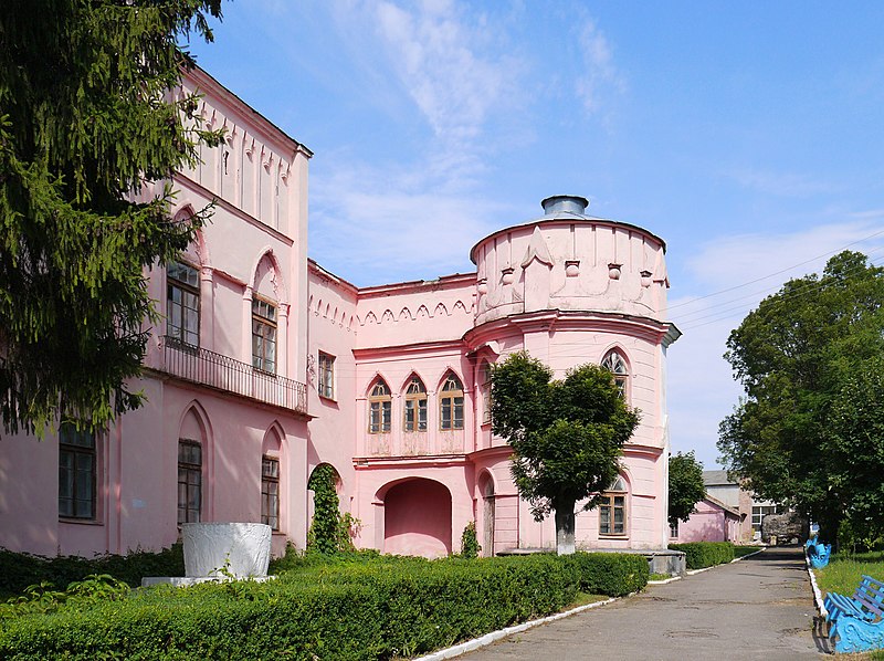 Чернятинский дворец в Винницкой области