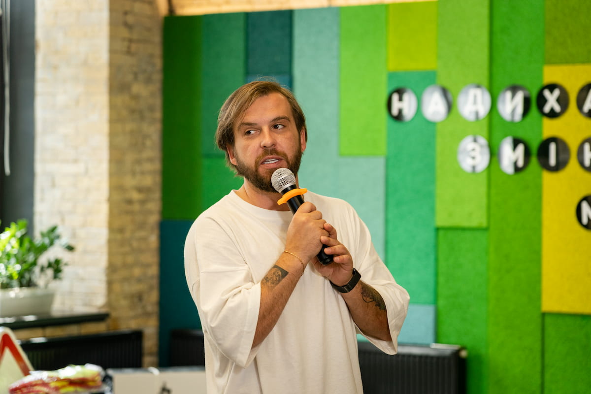 Фронтмен группы «Беz обмежень» Сергей Танчинец