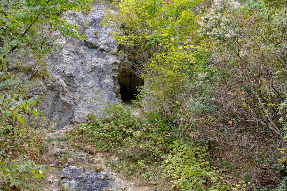 Пещера в Приднестровском Подолье