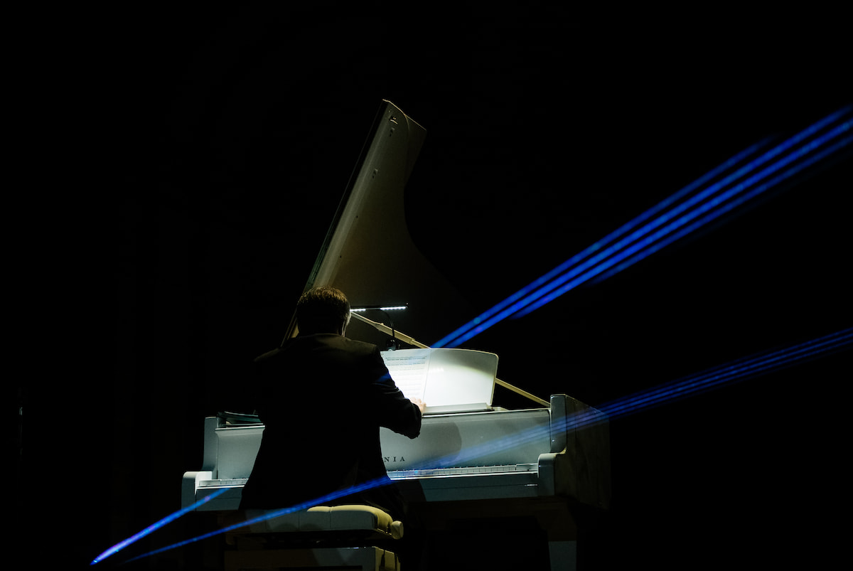 Лазеры на Piano Light Show