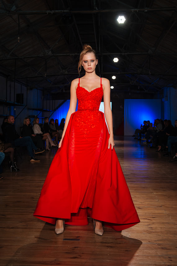 Красное платье Sviridova