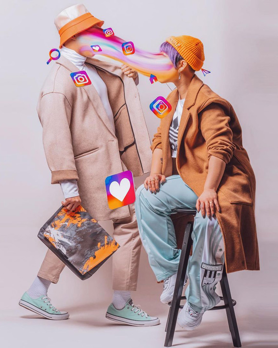 Одна из версий, как происходит коммуникация в Instagram Рисунок про соцсети