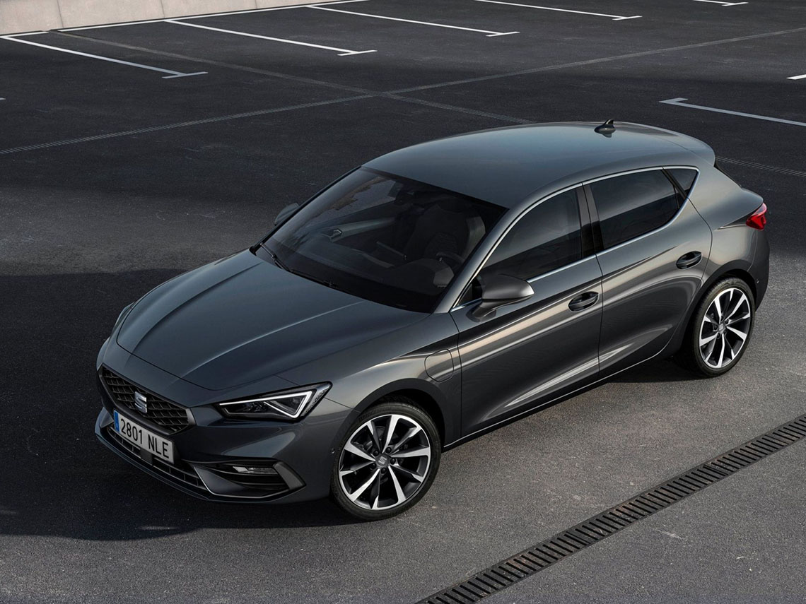 Обложка World Car of The Year