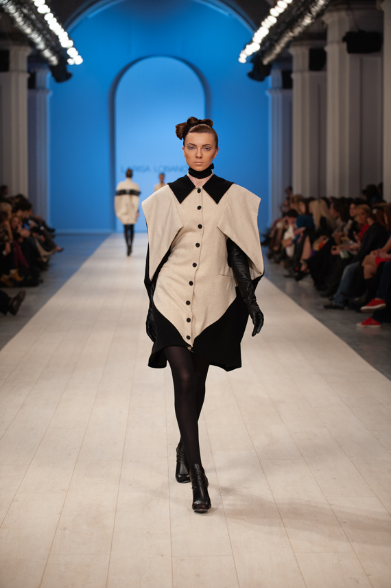 Larisa Lobanova на Ukrainian Fashion Week в 2011 году Коллекция Larisa Lobanova осень-зима 2011