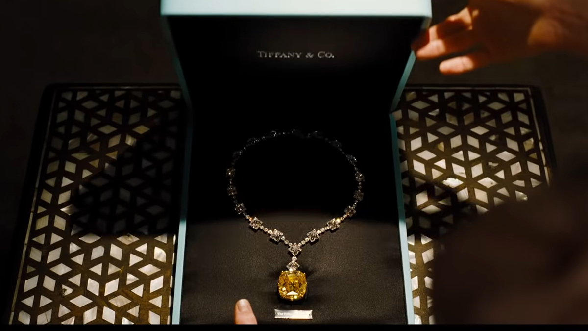 бриллиант от Tiffany желтый бриллиант от Tiffany