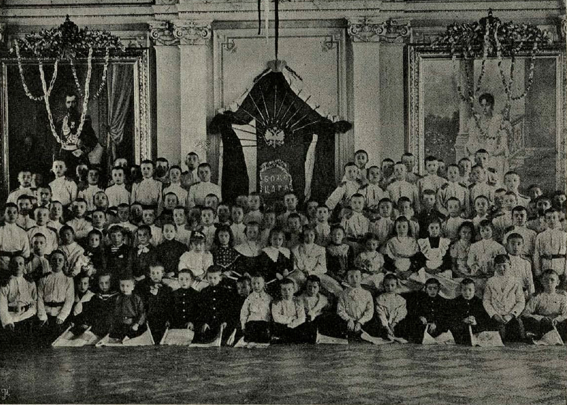 Новорічні свята в кадетському корпусі 1905 рік