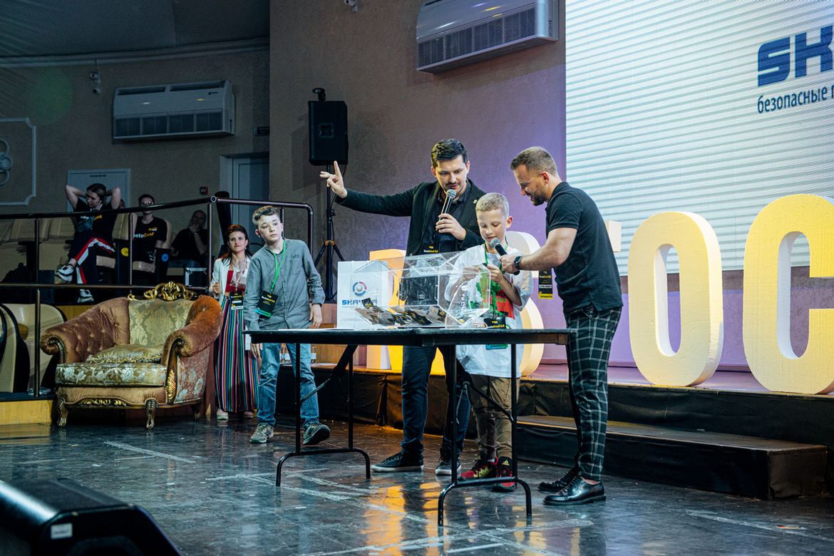 Павел Кошка и Артем Визарт Розыгрыш на RestoConf 4.0