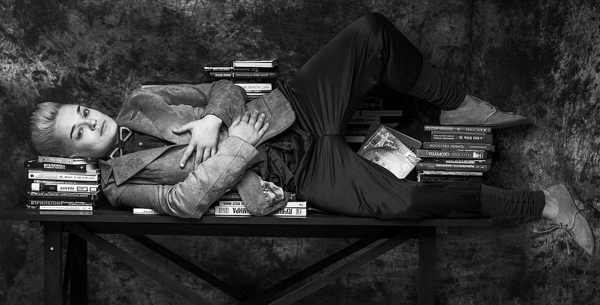 арт-портфолио книжного продюсера разработка рекламных кампаний для книг